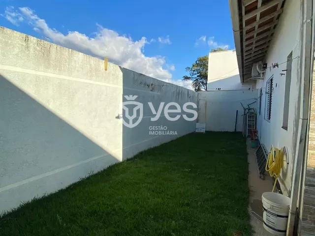Casa 3 quartos e 2 banheiros, à venda, no bairro Centro em Araxá