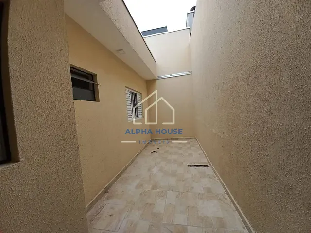 Casa com 176m² 2 quartos e 1 banheiro, à venda, no bairro Loteamento Residencial e Comercial Flamboyant em Pindamonhangaba