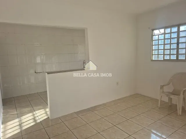 Casa com 200m² 2 quartos e 1 banheiro, à venda, no bairro Jardim Wanel Ville IV em Sorocaba