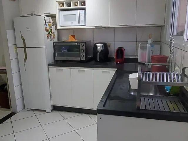 Casa 2 quartos e 2 banheiros, à venda, no bairro Vila Caputera em Mogi das Cruzes