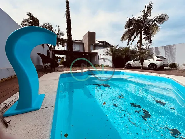 Casa com 520m² 3 quartos e 3 banheiros, à venda, no bairro Oeste em Sapiranga