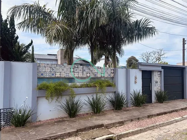 Casa com 520m² 3 quartos e 3 banheiros, à venda, no bairro Oeste em Sapiranga