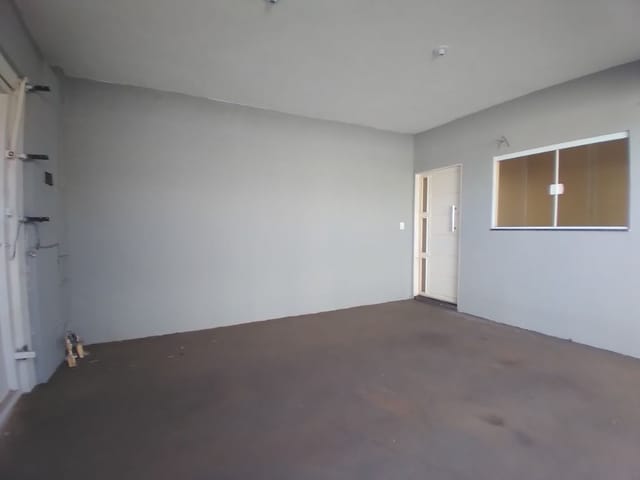 Casa com 137m² 2 quartos e 1 banheiro, à venda ou para alugar, no bairro Colinas Park II em Birigüi