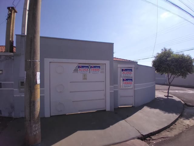 Casa com 137m² 2 quartos e 1 banheiro, à venda ou para alugar, no bairro Colinas Park II em Birigüi