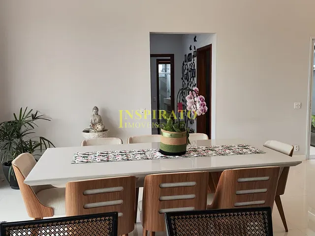 Casa com 1050m² 3 quartos e 6 banheiros, à venda, no bairro Medeiros em Jundiaí