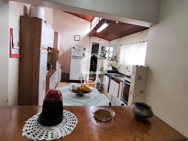 Casa com 200m² 3 quartos e 2 banheiros, à venda, no bairro Chácara Agrindus em Taboão da Serra