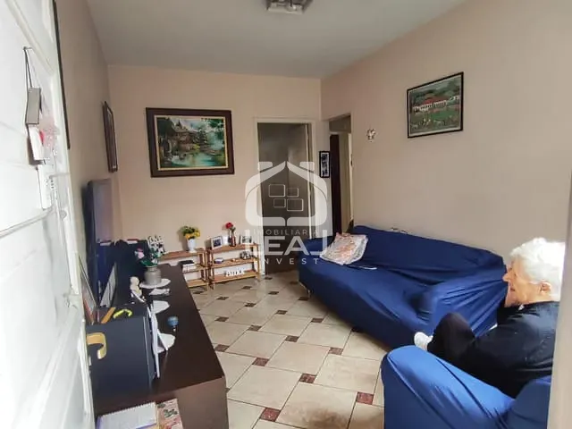 Casa com 200m² 3 quartos e 2 banheiros, à venda, no bairro Chácara Agrindus em Taboão da Serra