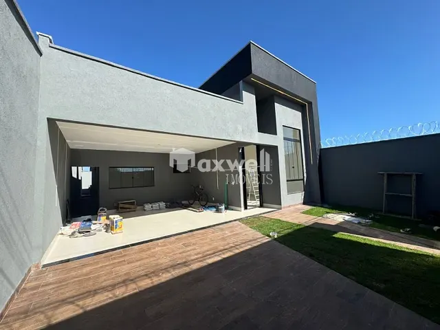 Casa com 300m² 3 quartos e 4 banheiros, à venda, no bairro Jardim Buriti Sereno em Aparecida de Goiânia