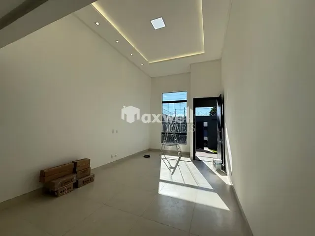 Casa com 300m² 3 quartos e 4 banheiros, à venda, no bairro Jardim Buriti Sereno em Aparecida de Goiânia