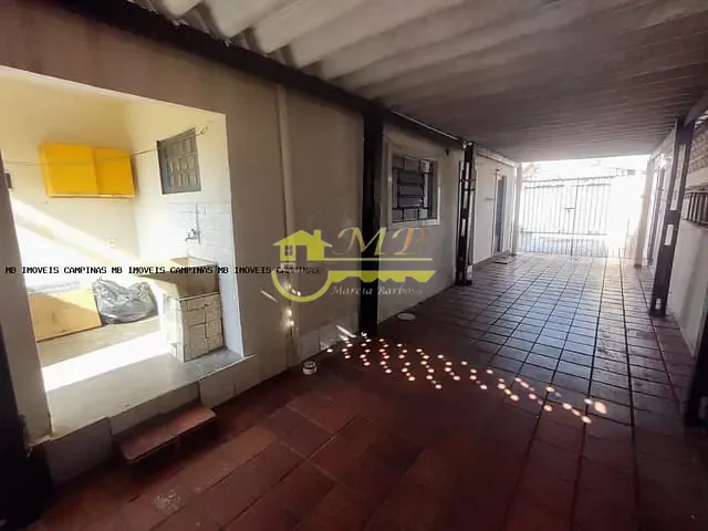 Casa com 250m² 5 quartos e 2 banheiros, à venda, no bairro Jardim Santa Lúcia em Campinas