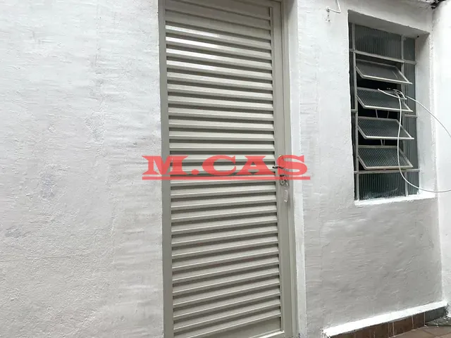 Casa com 40m² 1 quarto e 1 banheiro, para alugar, no bairro Mooca em São Paulo