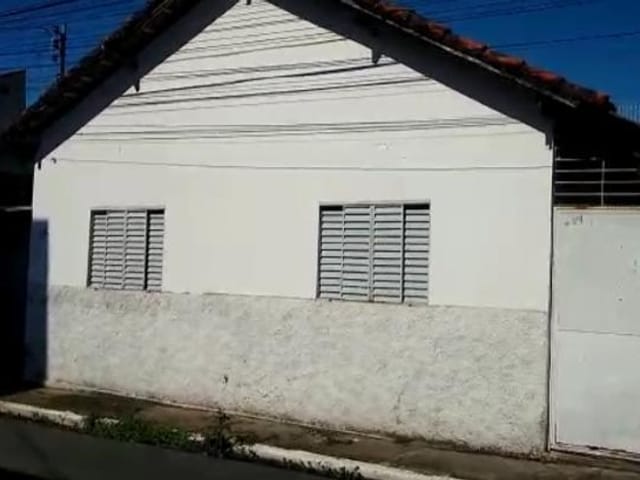 Foto do Casa - Casa à venda 2 Quartos, 1 Vaga, 220M², Avenida, Itajubá - MG | MOHALLEM e LOPES CORRETAGEM E ADMINISTRACAO DE IMOVEIS LTDA