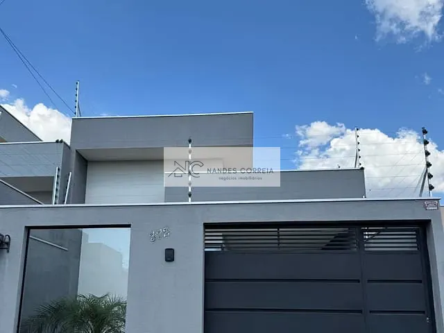 Casa 3 quartos e 2 banheiros, à venda, no bairro Jardim Paraíso em Arapongas
