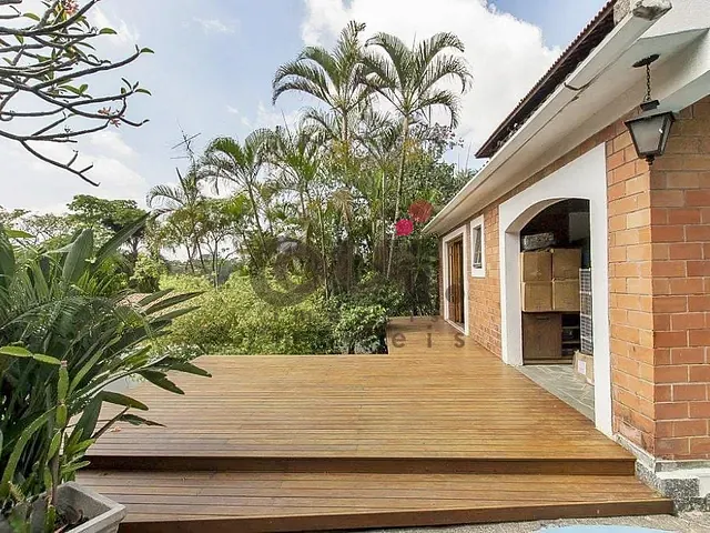 Casa com 1200m² 3 quartos e 3 banheiros, à venda, no bairro Vila Tramontano em São Paulo