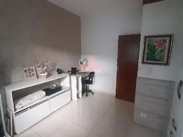 Casa com 210m² 2 quartos e 2 banheiros, à venda, no bairro Vila América em Santo André