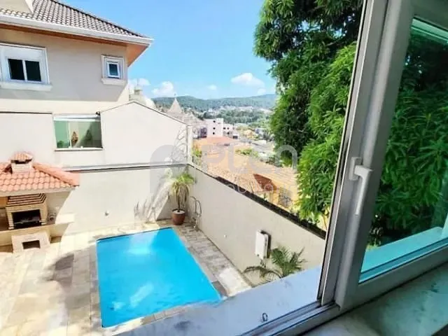 Casa 3 quartos e 4 banheiros, à venda, no bairro Vila Albertina em São Paulo