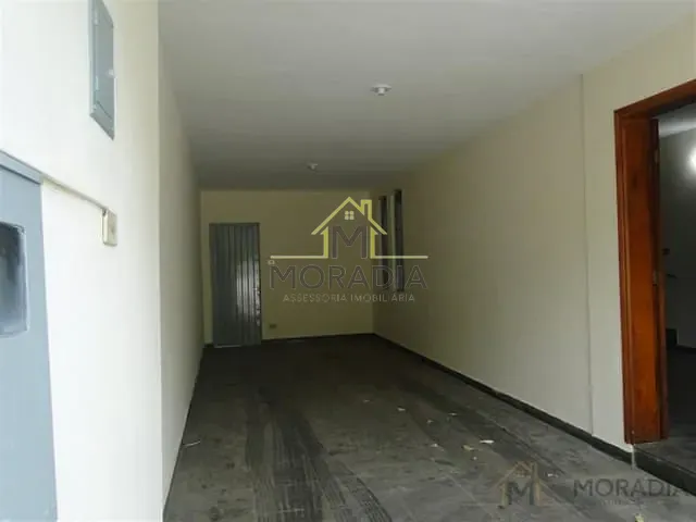 Casa com 406m² 5 quartos e 2 banheiros, à venda, no bairro Centro em Guaxupé