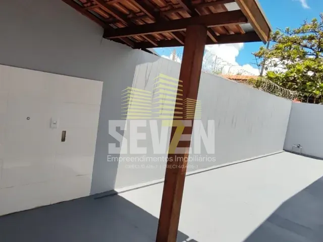 Casa com 180m² 3 quartos e 2 banheiros, à venda, no bairro Parque Santa Edwiges em Bauru