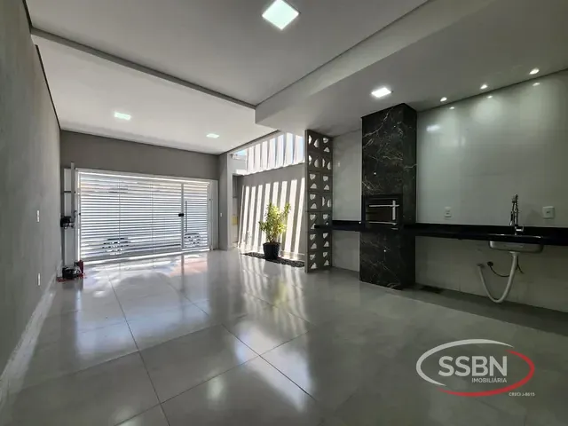 Casa com 150m² 3 quartos e 2 banheiros, à venda, no bairro Vila Azenha em Nova Odessa