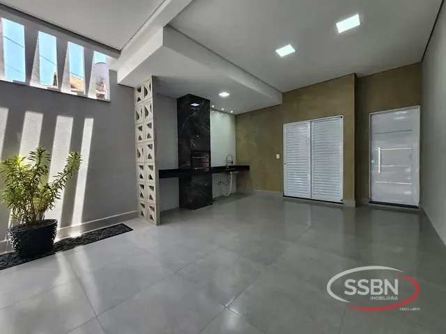 Casa com 150m² 3 quartos e 2 banheiros, à venda, no bairro Vila Azenha em Nova Odessa