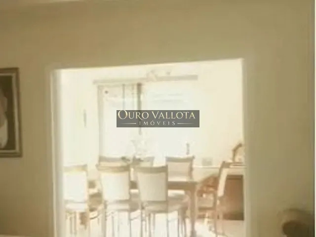 Casa com 800m² 4 quartos e 3 banheiros, à venda, no bairro Parque Casa de Pedra em São Paulo