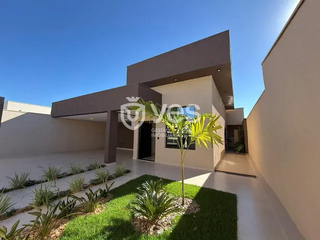 Casa 3 quartos e 2 banheiros, à venda, no bairro Centro em Araxá