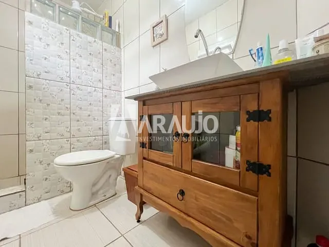 Casa com 309m² 2 quartos e 1 banheiro, à venda, no bairro Cordeiros em Itajaí