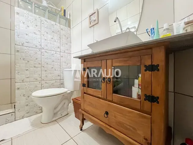 Casa com 309m² 2 quartos e 1 banheiro, à venda, no bairro Cordeiros em Itajaí