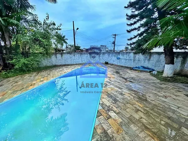 Casa com 605m² 3 quartos e 2 banheiros, à venda, no bairro Indaiá em Caraguatatuba