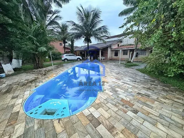 Casa com 605m² 3 quartos e 2 banheiros, à venda, no bairro Indaiá em Caraguatatuba