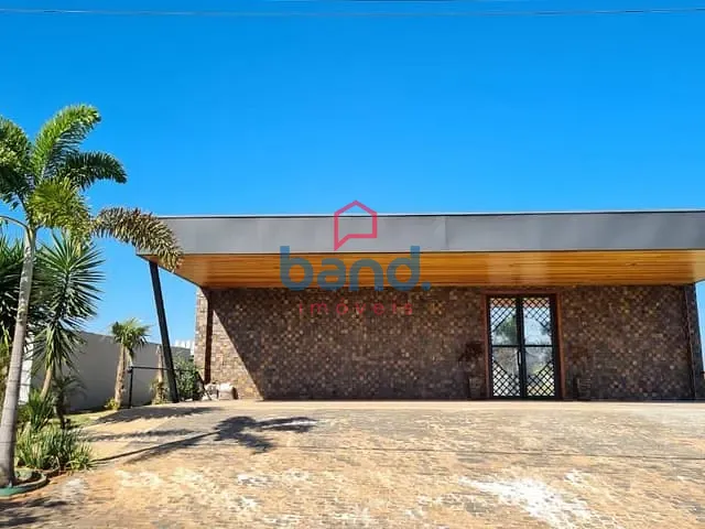 Casa com 800m² 5 quartos e 7 banheiros, à venda, no bairro Portal dos Bandeirantes II em Porto Feliz