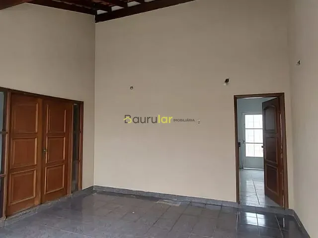 Casa 3 quartos e 3 banheiros, à venda, no bairro Núcleo Habitacional Mary Dota em Bauru