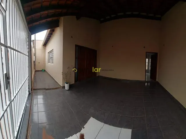 Casa 3 quartos e 3 banheiros, à venda, no bairro Núcleo Habitacional Mary Dota em Bauru