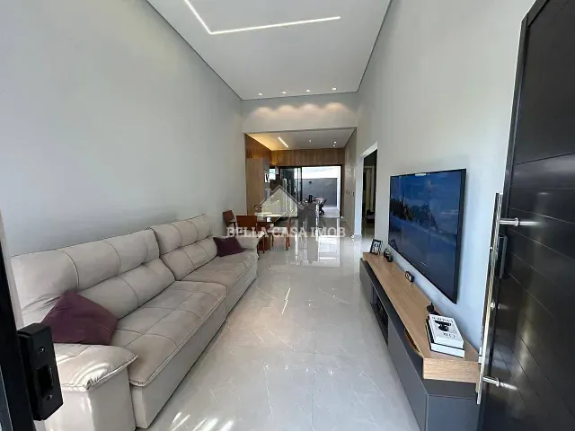 Casa com 200m² 31 quartos e 3 banheiros, à venda, no bairro Jardim Novo Horizonte em Sorocaba