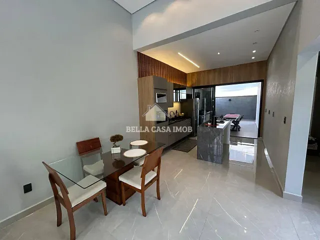 Casa com 200m² 31 quartos e 3 banheiros, à venda, no bairro Jardim Novo Horizonte em Sorocaba