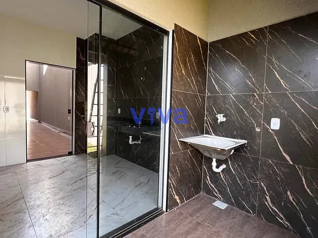 Casa com 202m² 3 quartos e 2 banheiros, à venda, no bairro Jardim Buriti Sereno em Aparecida de Goiânia