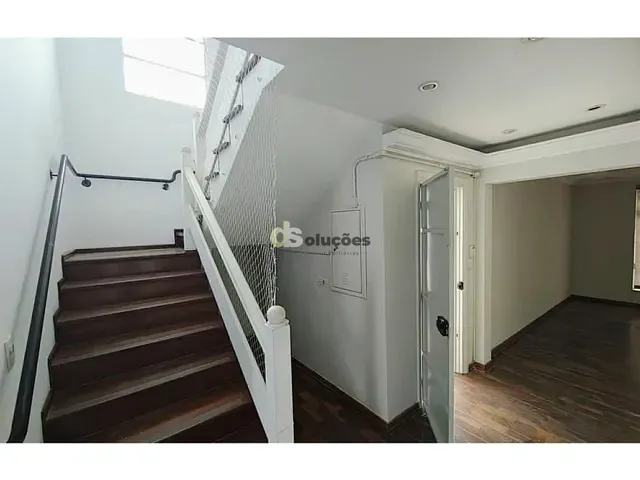 Casa para alugar, no bairro Alto da Lapa em São Paulo