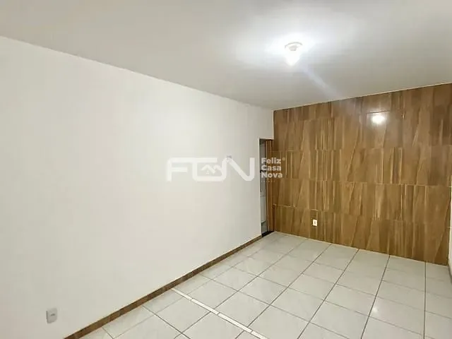 Casa com 117m² 3 quartos e 1 banheiro, para alugar, no bairro Ponto Certo em Camaçari