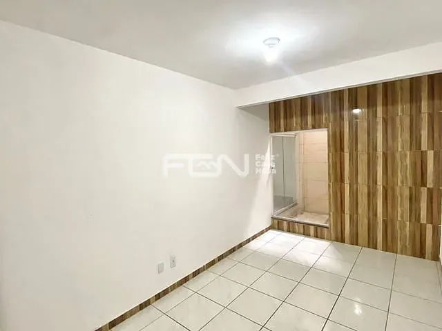 Casa com 117m² 3 quartos e 1 banheiro, para alugar, no bairro Ponto Certo em Camaçari