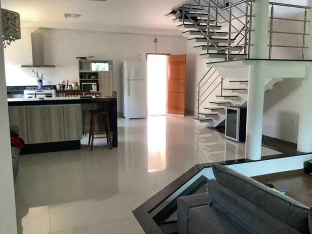 Casa com 243m² 3 quartos e 1 banheiro, à venda, no bairro Residencial Parque Rochele II em Santa Bárbara D'Oeste