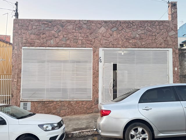 Casa 2 quartos e 2 banheiros, à venda, no bairro Centro em Tatuí