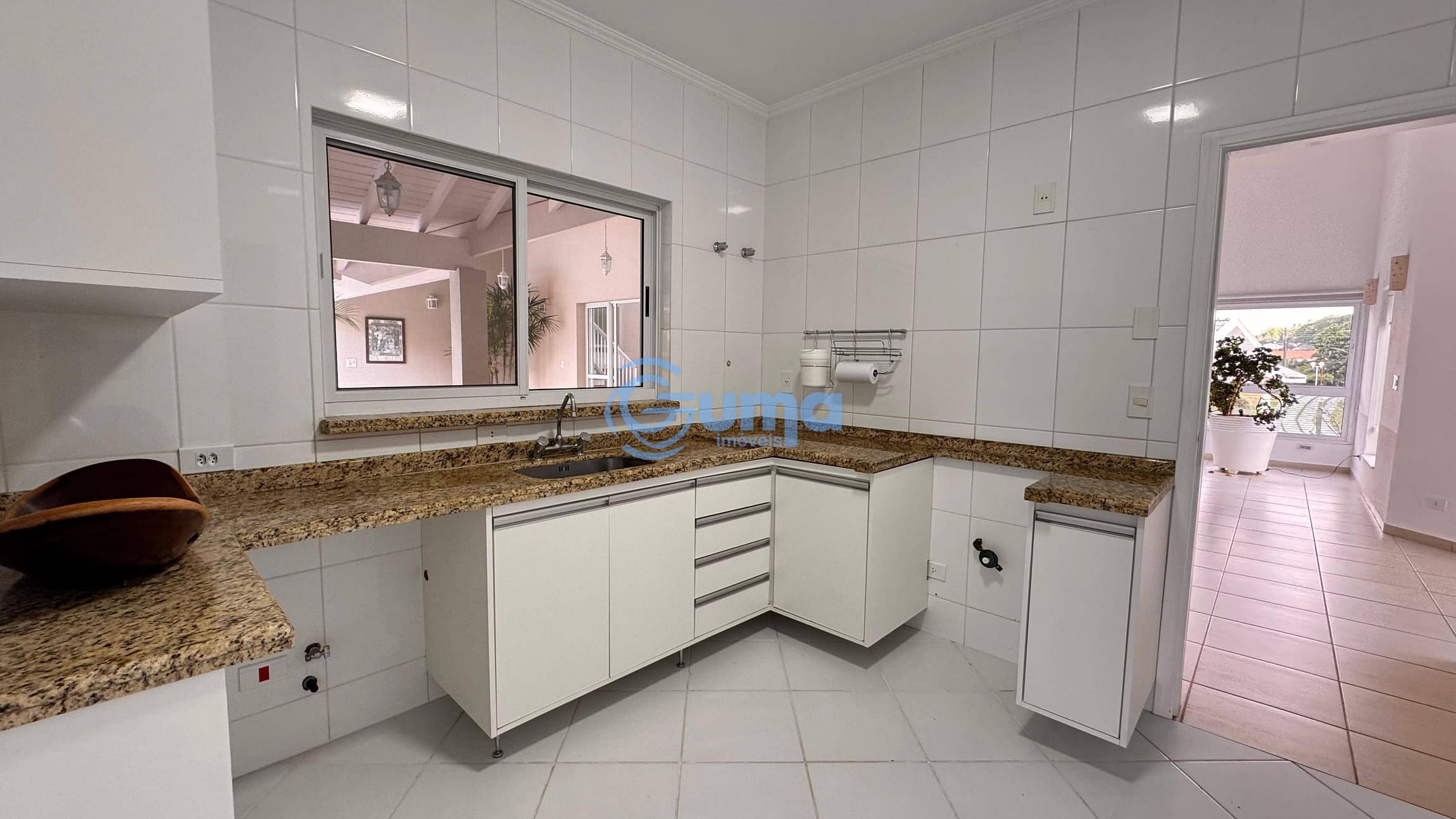 Casa, 4 quartos, 325 m² - Foto 4