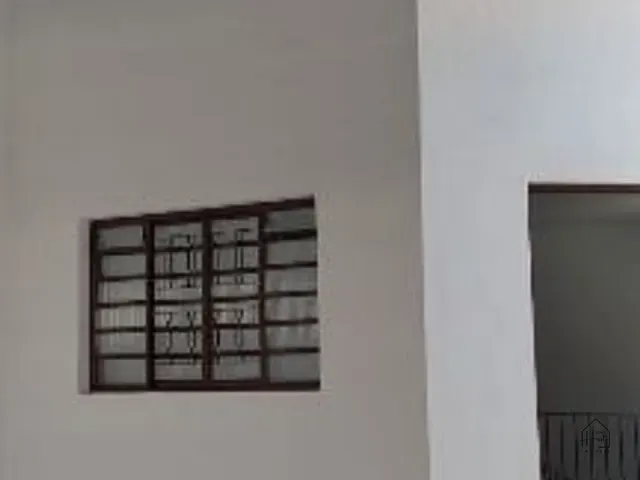 Casa com 190m² 2 quartos e 1 banheiro, à venda, no bairro Granja Carolina em Cotia