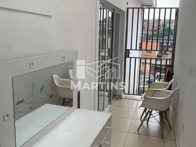 Casa 1 quarto e 1 banheiro, para alugar, no bairro Jardim Record em Taboão da Serra