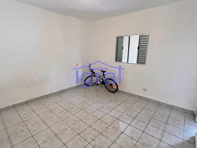 Casa com 250m² 2 quartos e 1 banheiro, à venda, no bairro Vila Mira em São Paulo