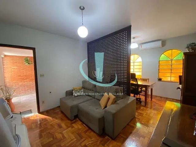 Casa com 208m² 2 quartos e 1 banheiro, à venda, no bairro CENTRO em ARARAQUARA