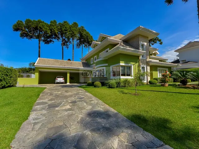 Casa com 932m² 5 quartos e 7 banheiros, à venda, no bairro Santo Inácio em Curitiba
