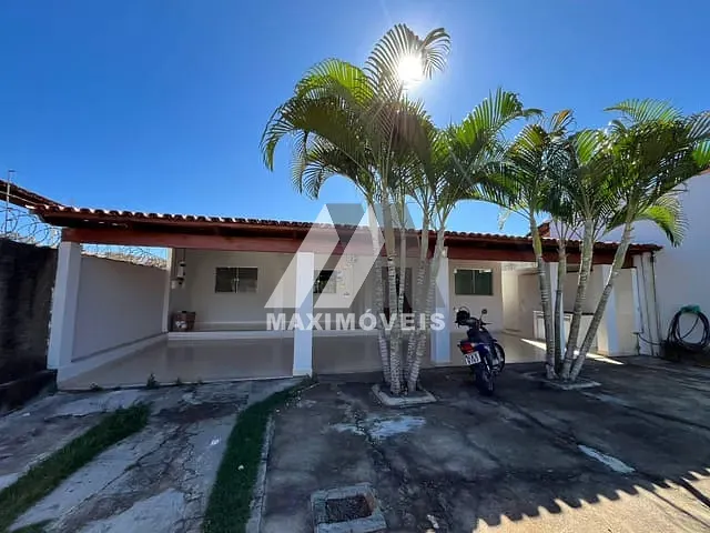 Casa 2 quartos e 1 banheiro, para alugar, no bairro São Geraldo em Araçuaí