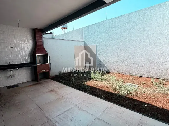 Casa 3 quartos e 2 banheiros, à venda, no bairro Residencial Solar Central Park em Aparecida de Goiânia