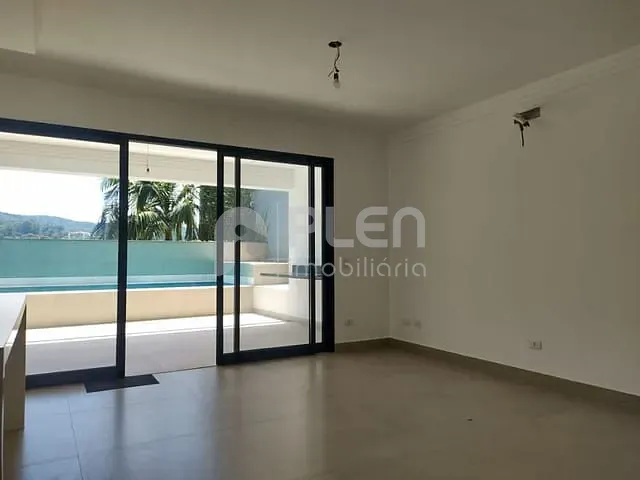 Casa 4 quartos e 6 banheiros, à venda, no bairro Vila Albertina em São Paulo